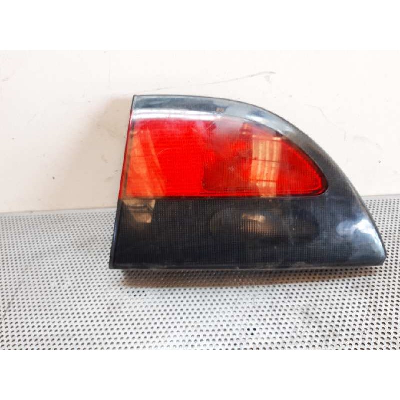 Recambio de piloto trasero derecho interior para renault megane i classic (la0) 1.9 dti rt referencia OEM IAM   