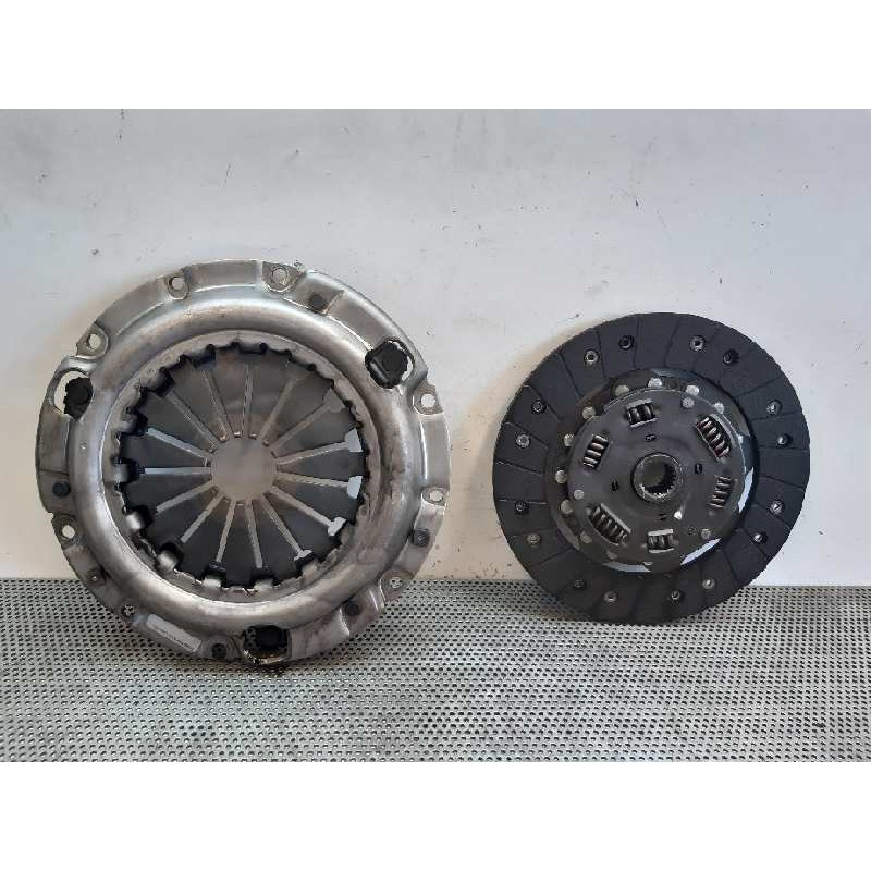 Recambio de kit embrague para mazda mx-5 (nb) 1.9 magic referencia OEM IAM 5C09A 323072410 LUK