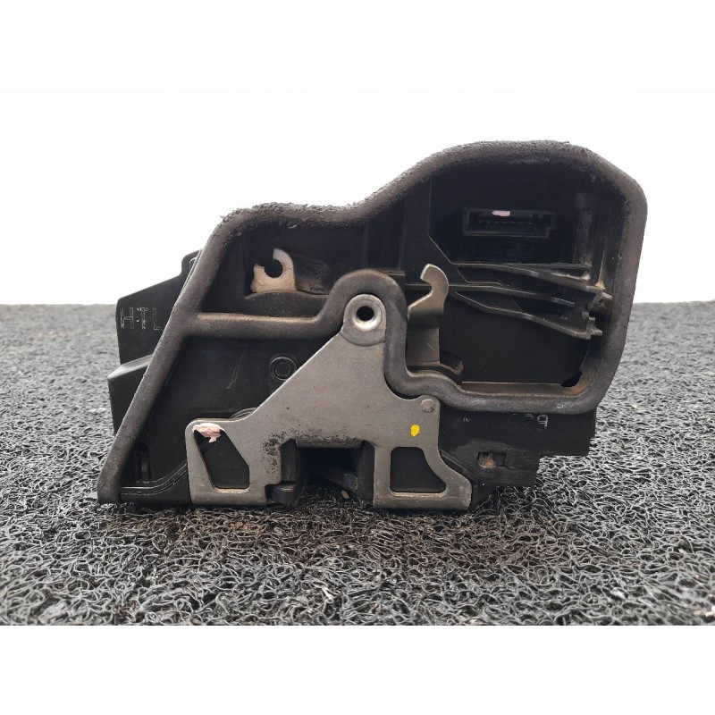 Recambio de cerradura puerta trasera izquierda para bmw x3 (e83) 3.0d referencia OEM IAM - Negro 3