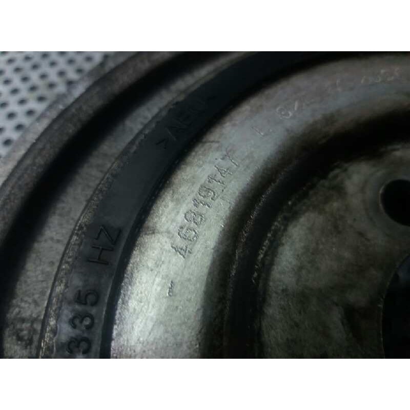 Recambio de polea cigueñal para opel corsa c 1.3 16v cdti cat (z 13 dt / ln9) referencia OEM IAM 46819147 - Blanco 2