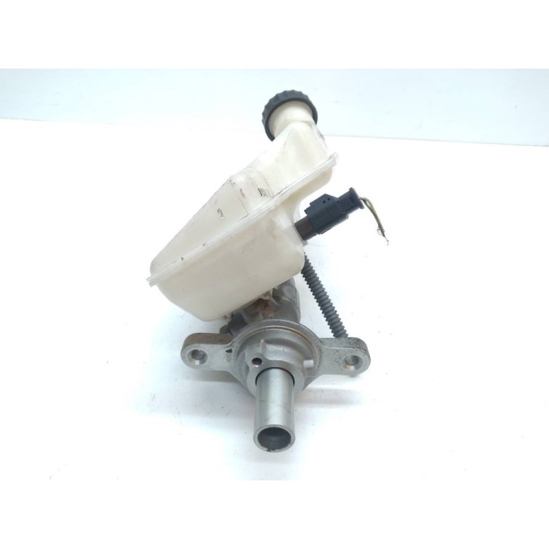 Recambio de bomba freno para citroën c3 attraction referencia OEM IAM 24642 25944A640 BOSCH - Blanco 2