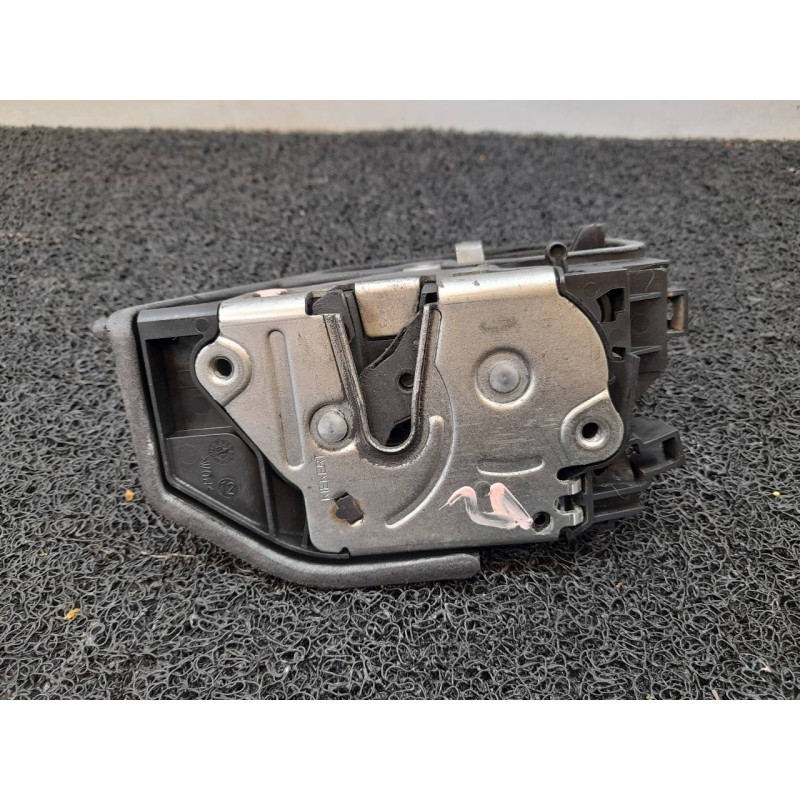 Recambio de cerradura puerta trasera izquierda para bmw x3 (e83) 3.0d referencia OEM IAM - Negro 4