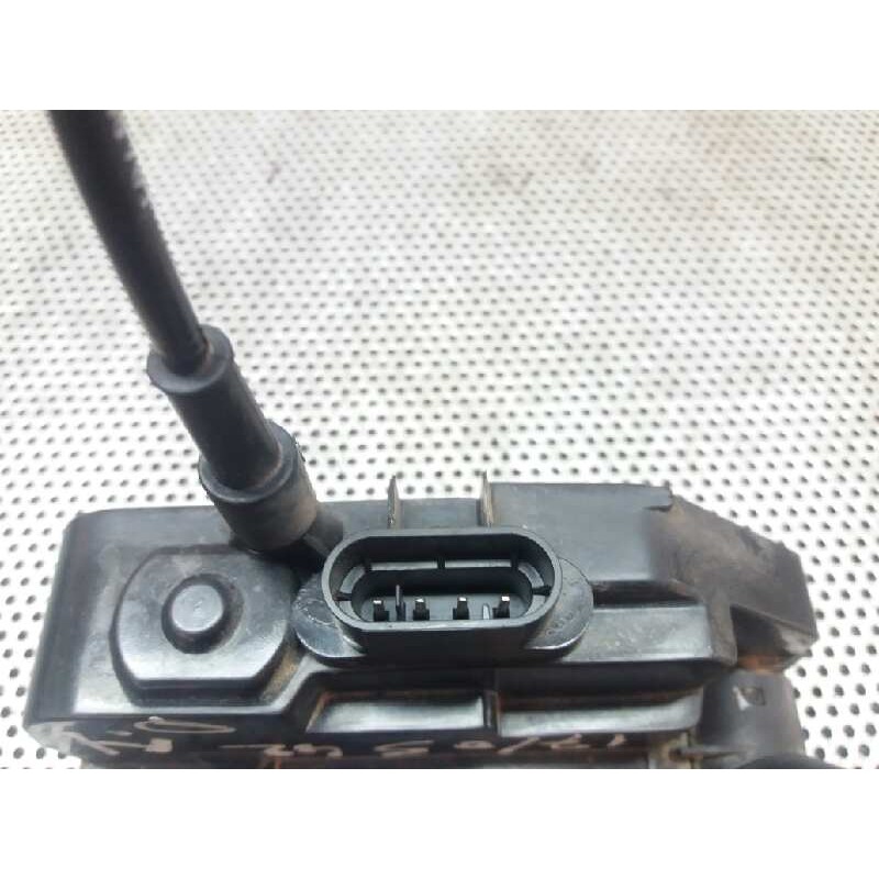 Recambio de cerradura puerta delantera izquierda para renault megane ii berlina 5p confort dynamique referencia OEM IAM - Rojo 2