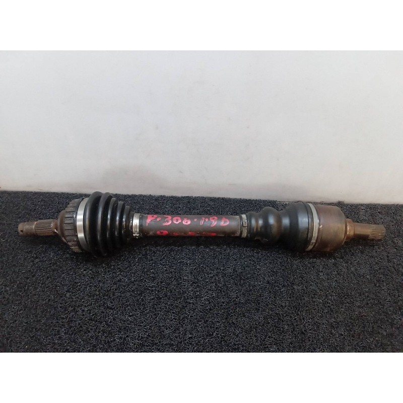 Recambio de transmision delantera izquierda para peugeot 306 berlina 3/4/5 puertas (s2) 1.9 diesel referencia OEM IAM  74235 2