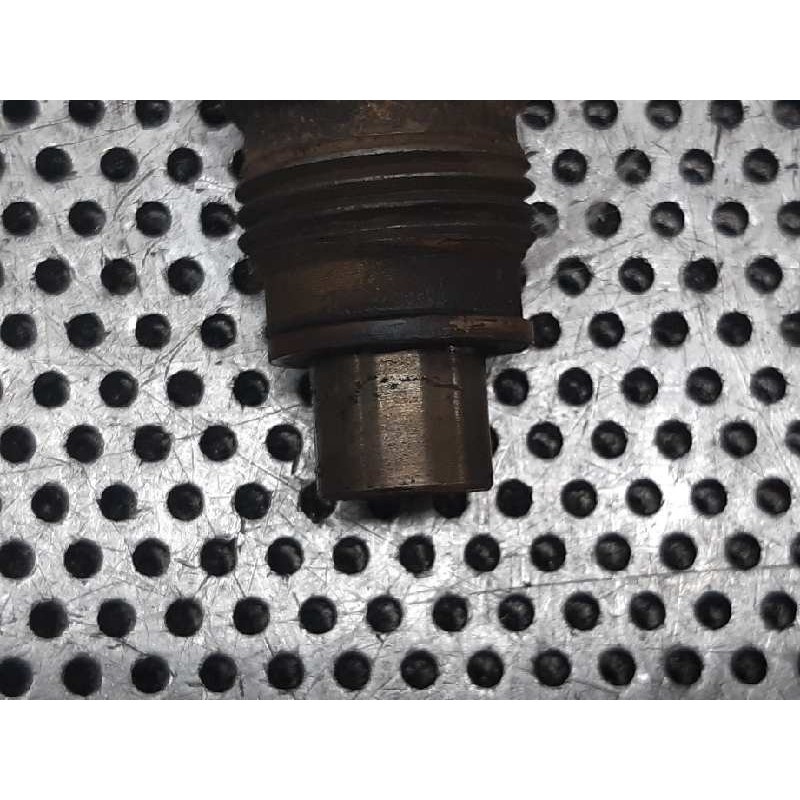 Recambio de inyector para kia sportage td (5-ptas.) referencia OEM IAM 71059C - Gris 2