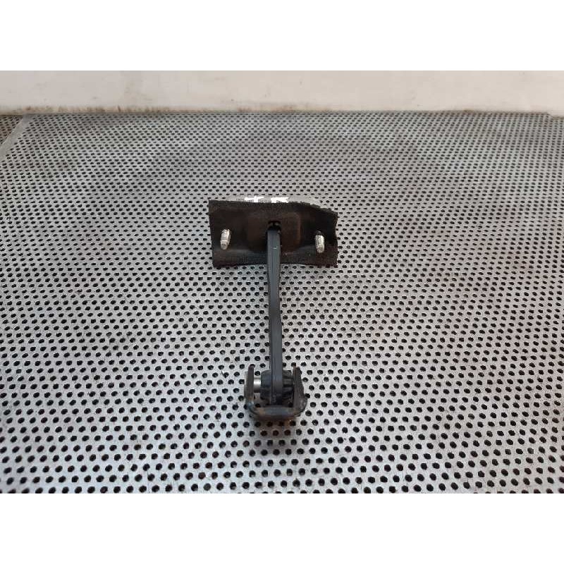 Recambio de retenedor puerta trasera derecha para ford focus c-max (cap) ambiente (d) referencia OEM IAM 2