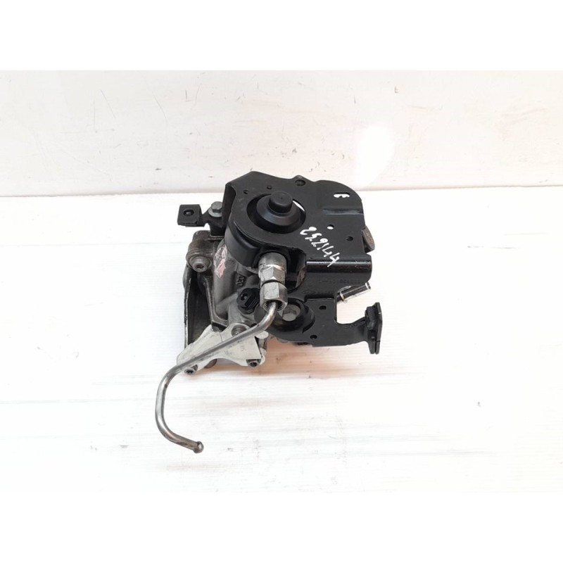 Recambio de bomba inyeccion para renault kangoo emotion referencia OEM IAM 0445010704 167007358R - Blanco 5
