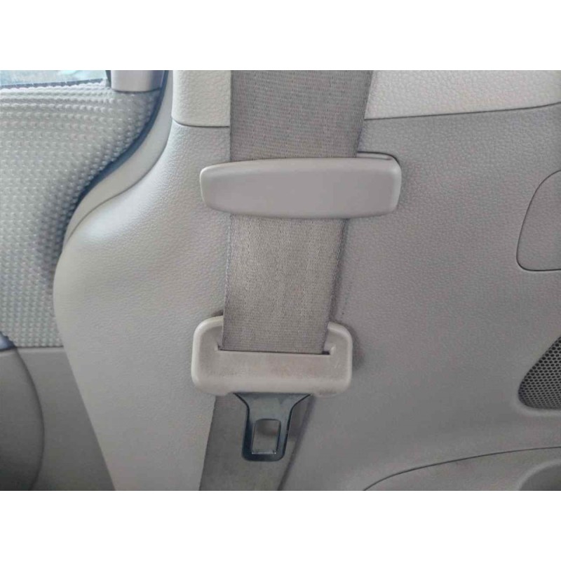 Recambio de cinturon seguridad trasero derecho para kia carnival 2.9 crdi vgt active referencia OEM IAM   