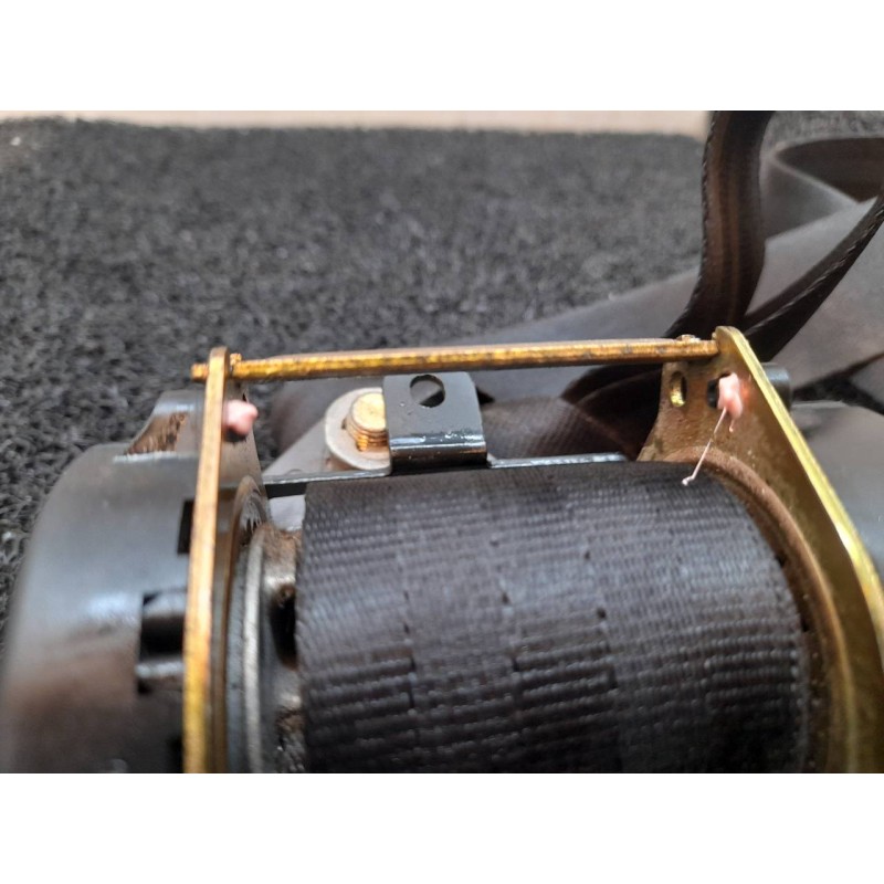 Recambio de cinturon seguridad delantero derecho para nissan cabstar e 2.7 td referencia OEM IAM - Blanco 2