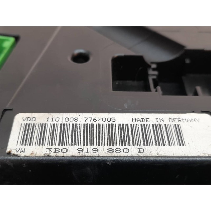 Recambio de cuadro instrumentos para volkswagen passat berlina (3b2) comfortline referencia OEM IAM 3B0919880D  VDO 2