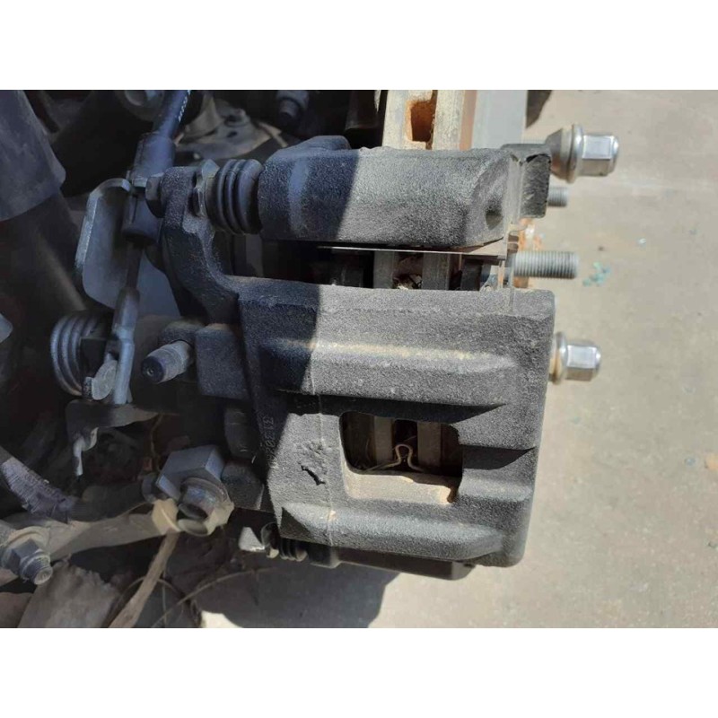 Recambio de pinza de freno trasera derecha para ford mustang gt referencia OEM IAM - Rojo 2