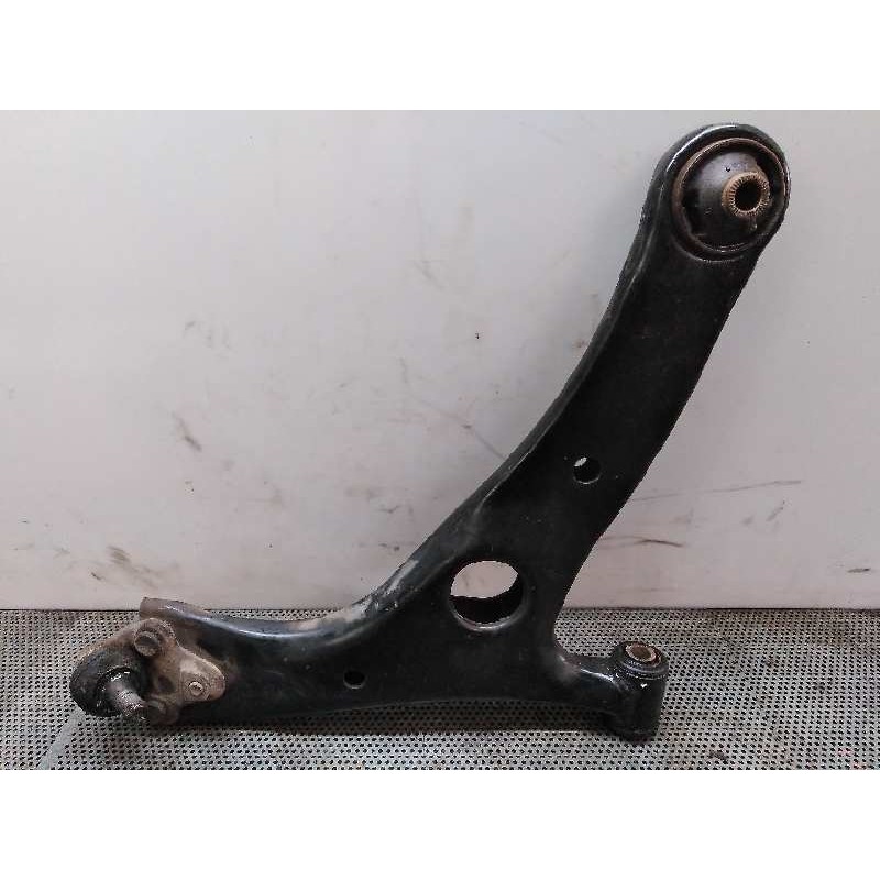 Recambio de brazo suspension inferior delantero derecho para toyota rav 4 (a2) 1.8 16v cat referencia OEM IAM   