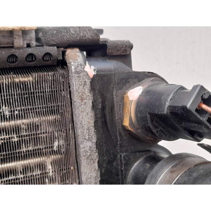 Recambio de radiador agua para audi a6 berlina (c4) 2.5 tdi referencia OEM IAM - Blanco 2