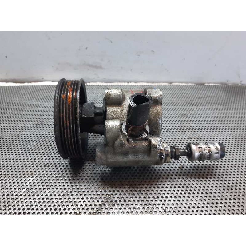 Recambio de bomba direccion para renault trafic (desde 5.89) referencia OEM IAM 7700814452 7700819308 26025249 3