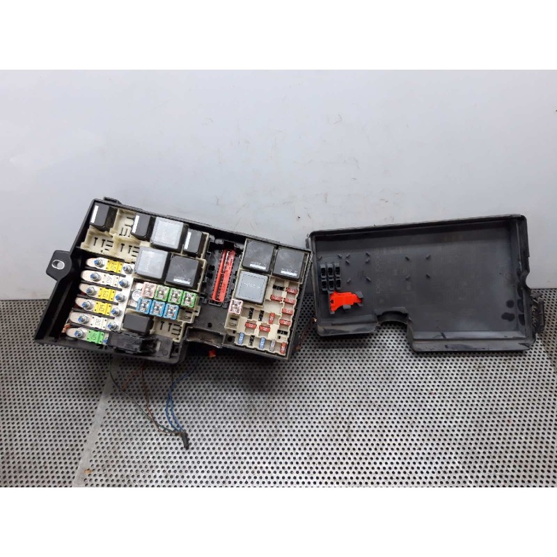 Recambio de caja reles / fusibles para ford c-max (cb3) titanium referencia OEM IAM 9M5T14A067CA AM5T14K733 - Gris 4