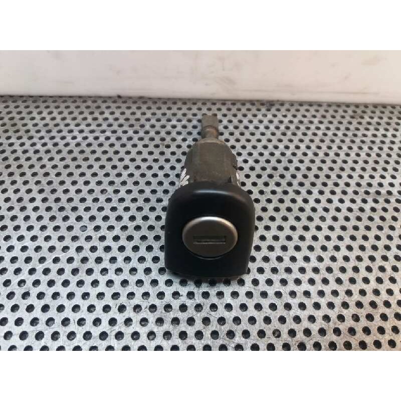 Recambio de bombin puerta delantera derecha para volkswagen golf iv berlina (1j1) conceptline referencia OEM IAM   