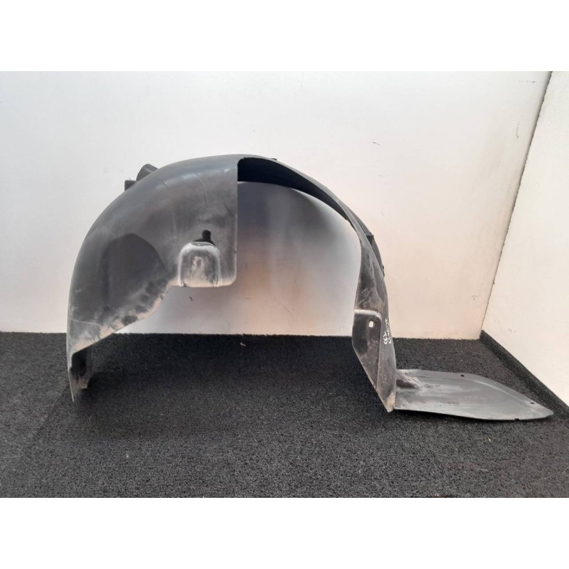 Recambio de paso rueda plastico trasero derecho para peugeot 3008 premium referencia OEM IAM 9684637680 3