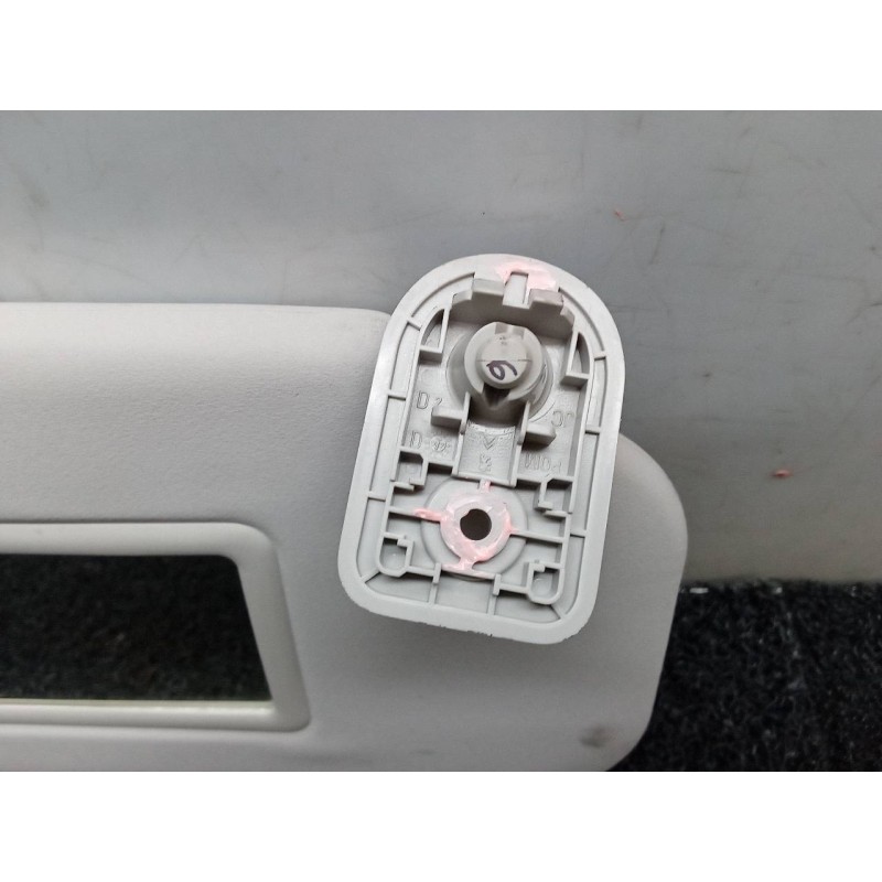 Recambio de parasol derecho para peugeot 207 urban referencia OEM IAM 4