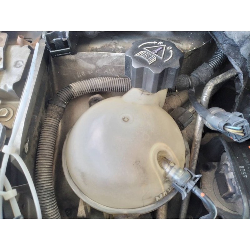 Recambio de deposito expansion para peugeot 308 sw confort referencia OEM IAM   
