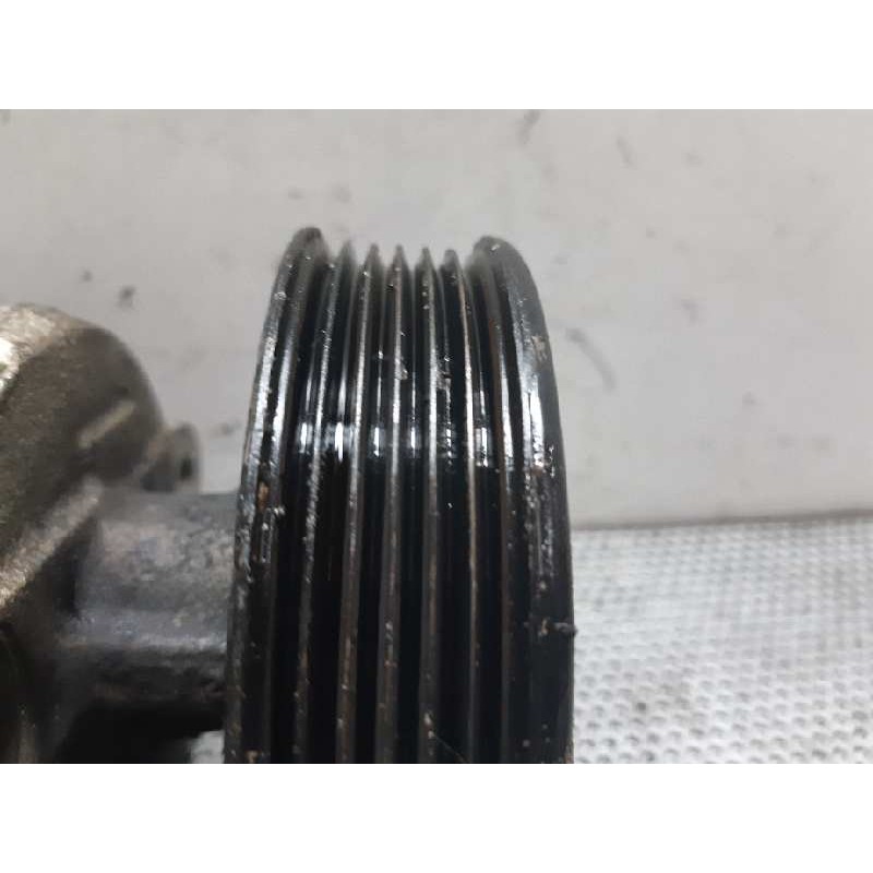 Recambio de bomba direccion para renault trafic (desde 5.89) referencia OEM IAM 7700814452 770019308 4
