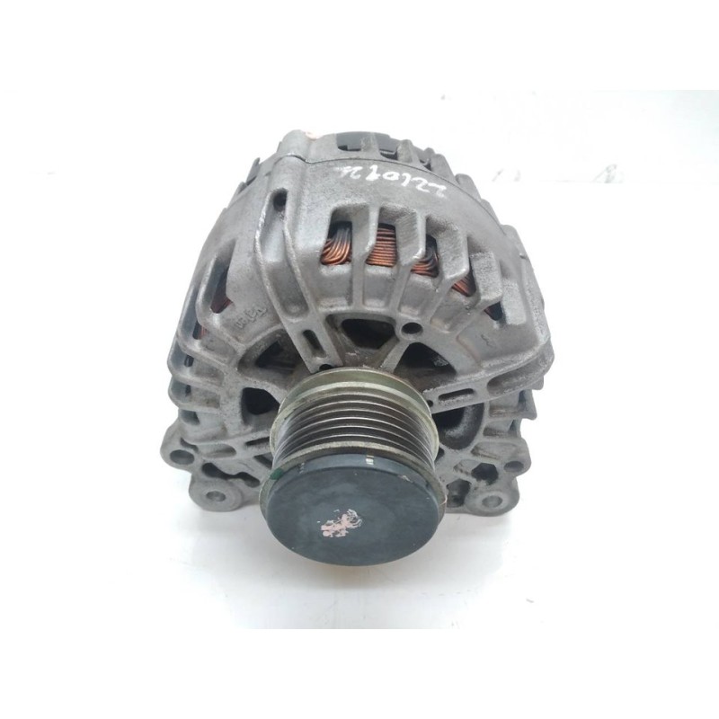 Recambio de alternador para volkswagen polo (6r1) advance referencia OEM IAM 03P903023D 2610086A VALEO 3