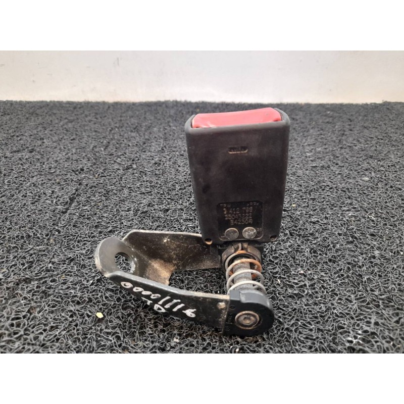Recambio de enganche cinturon trasero derecho para bmw x3 (e83) 3.0d referencia OEM IAM 3412796  