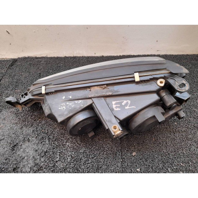 Recambio de faro derecho para opel vectra b berlina cd referencia OEM IAM 4