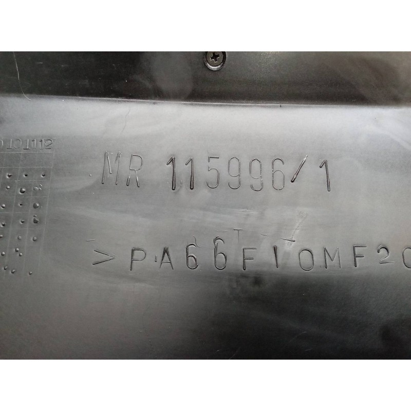 Recambio de guantera para mitsubishi carisma berlina 5 (da0) 1900 di-d comfort referencia OEM IAM MR1159961 2
