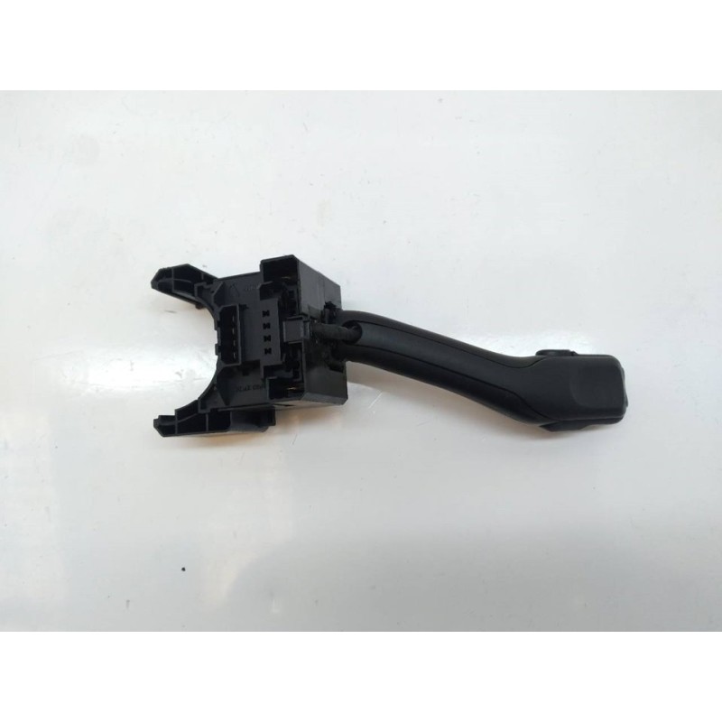 Recambio de mando limpia para volkswagen passat berlina (3b2) comfortline referencia OEM IAM 3