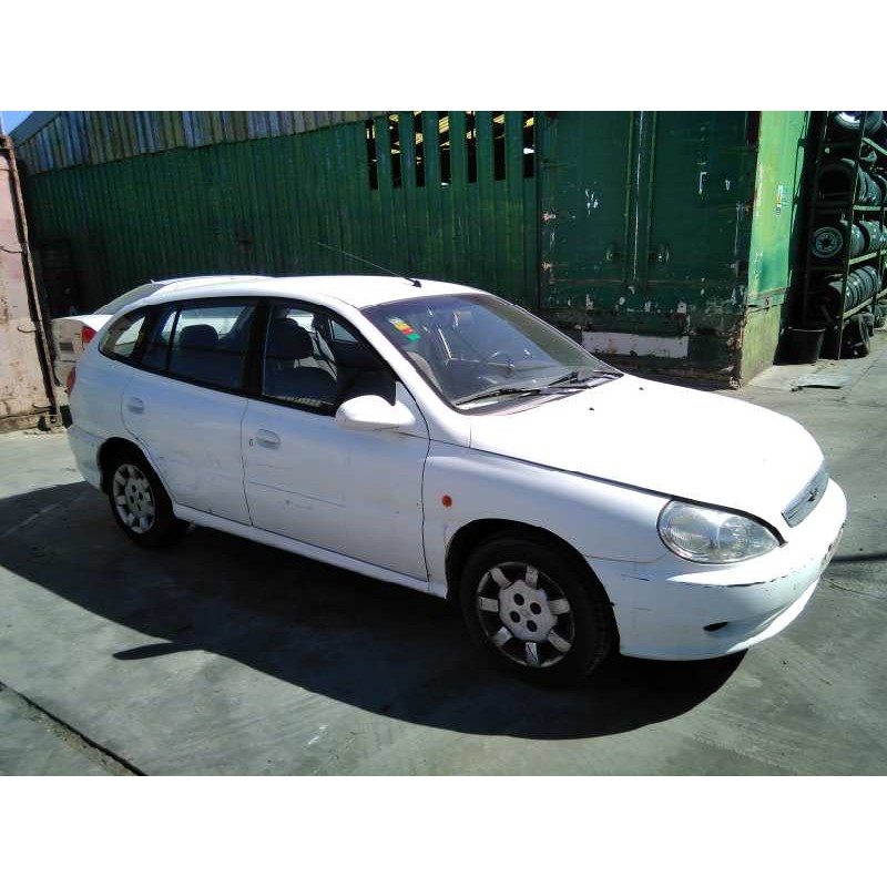 kia rio del año 2001