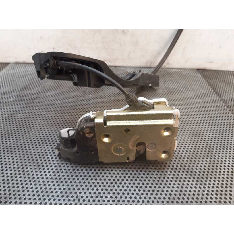 Recambio de cerradura puerta delantera derecha para citroën c3 pluriel 1.6 16v sensodrive referencia OEM IAM   