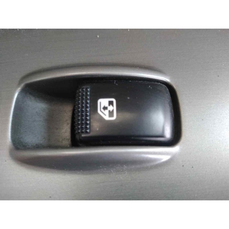 Recambio de mando elevalunas delantero derecho para kia carnival 2.9 crdi vgt active referencia OEM IAM   