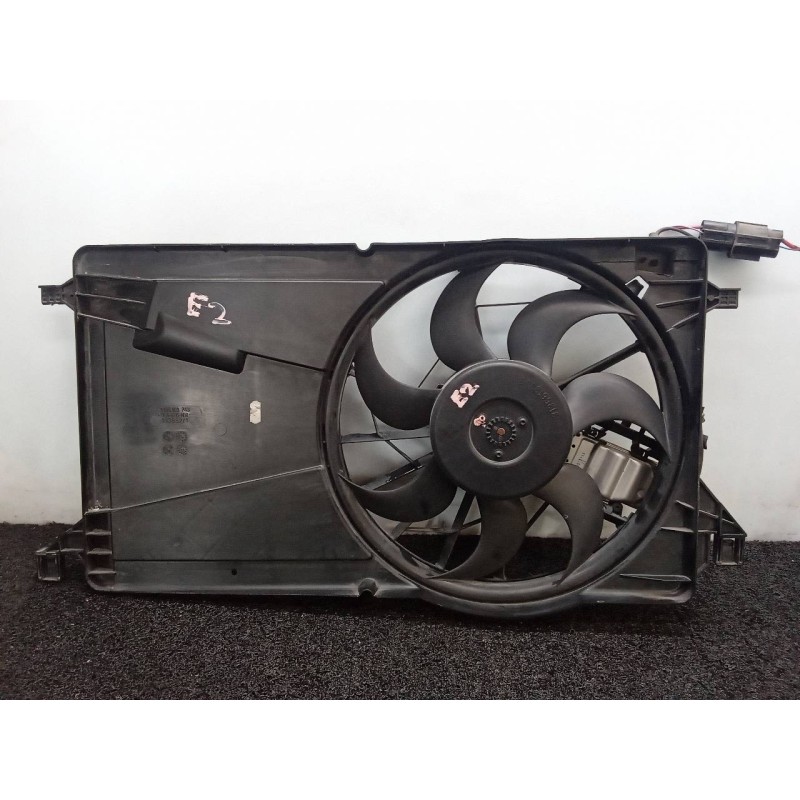 Recambio de electroventilador para ford focus lim. (cb4) trend referencia OEM IAM 1137328558 3M5H8C607RJ BOSCH