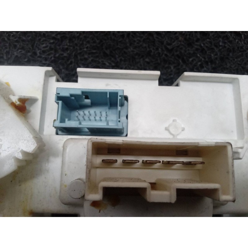 Recambio de mando calefaccion / aire acondicionado para fiat grande punto (199) 1.2 8v active referencia OEM IAM 5G1140100 - Gris 3