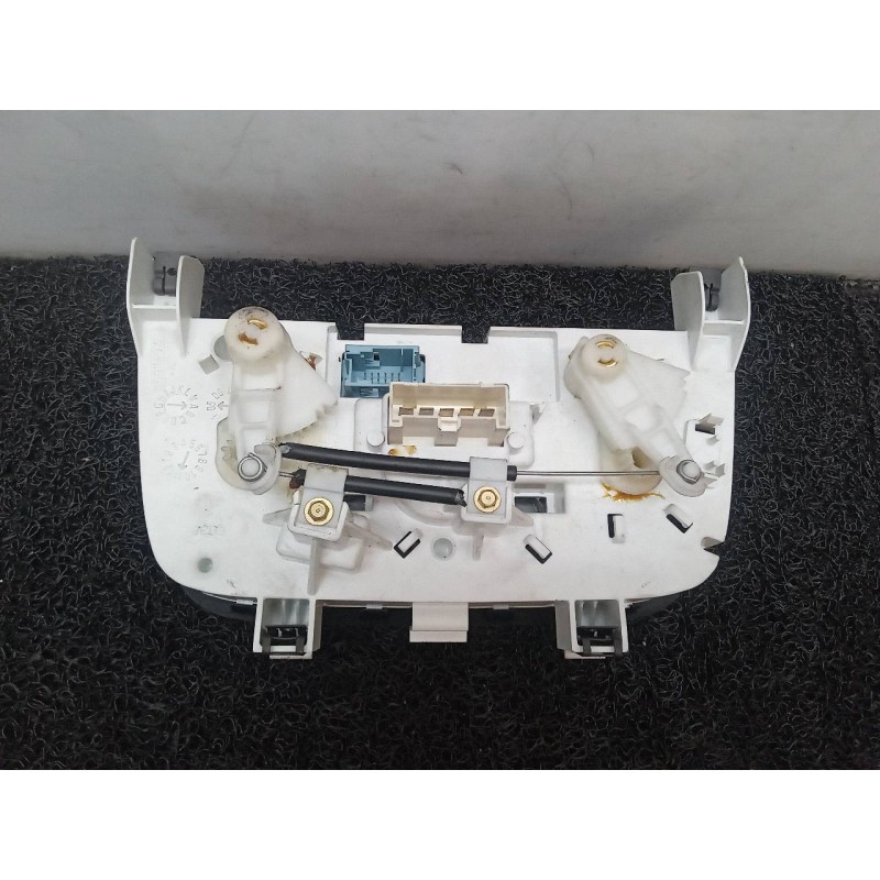 Recambio de mando calefaccion / aire acondicionado para fiat grande punto (199) 1.2 8v active referencia OEM IAM 5G1140100 - Gris 4
