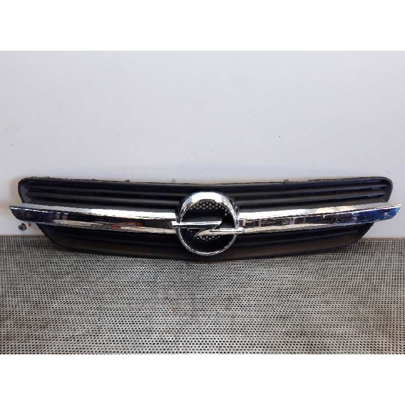 Recambio de rejilla delantera para opel meriva cosmo referencia OEM IAM   