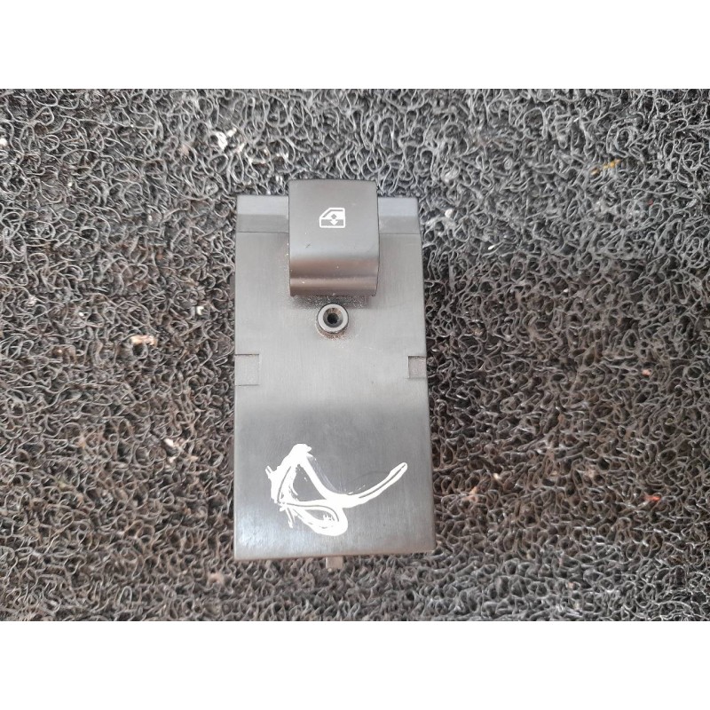 Recambio de mando elevalunas delantero derecho para opel astra j lim. sport referencia OEM IAM 13301886  