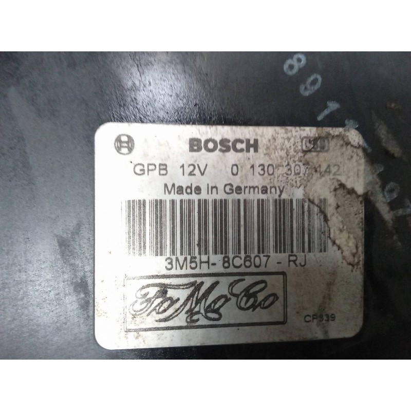 Recambio de electroventilador para ford focus lim. (cb4) trend referencia OEM IAM 1137328558 3M5H8C607RJ BOSCH - Blanco 4