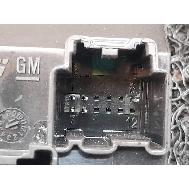 Recambio de mando elevalunas delantero derecho para opel astra j lim. sport referencia OEM IAM 13301886 - Rojo 2
