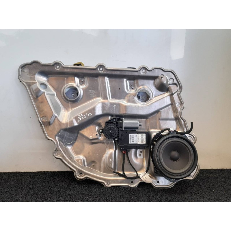 Recambio de elevalunas trasero izquierdo para audi a8 (4e2) 4.0 tdi quattro referencia OEM IAM 4E0959801C 4E0910802A 