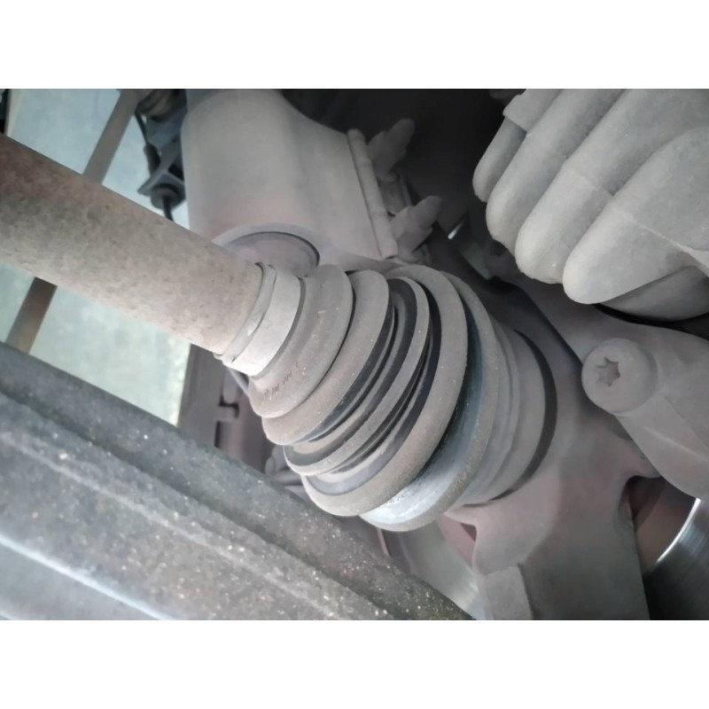 Recambio de transmision delantera izquierda para peugeot 308 sw confort referencia OEM IAM 9656135280  