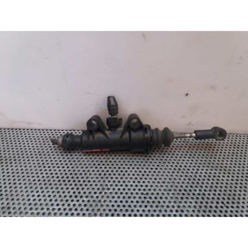 Recambio de bomba embrague para mercedes-benz clase c (w204) berlina c 200 cdi blueefficiency (204.001) referencia OEM IAM A2042