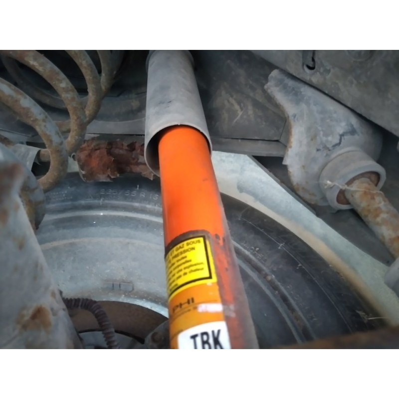 Recambio de amortiguador trasero izquierdo para chevrolet camaro cabrio piel referencia OEM IAM   