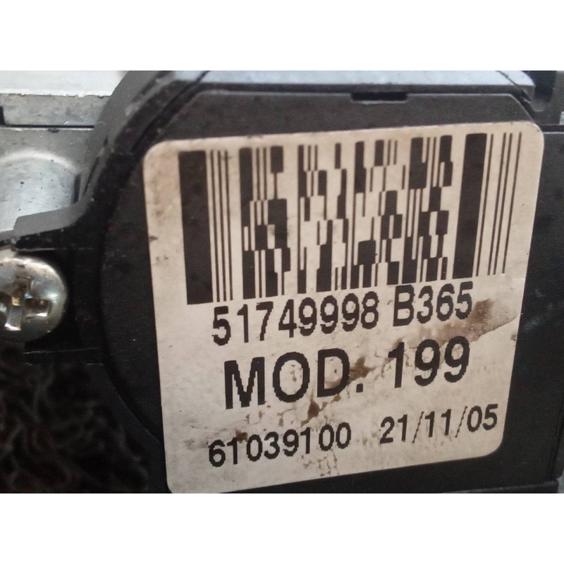 Recambio de antirrobo / llave contacto para fiat grande punto (199) 1.2 8v active referencia OEM IAM 51749998 61039100 - Gris 4