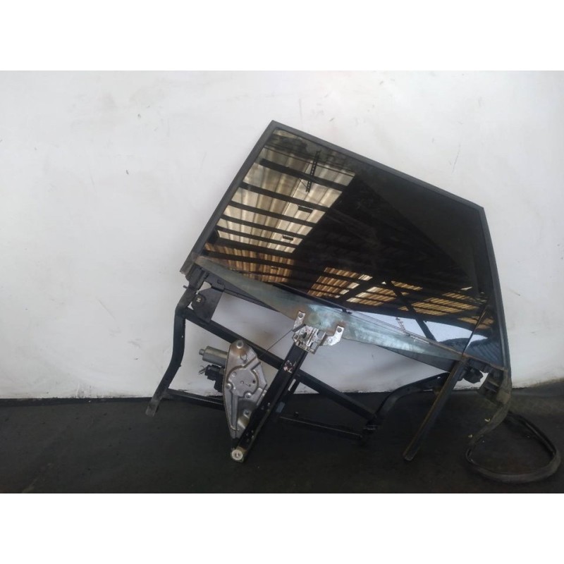 Recambio de elevalunas trasero izquierdo para audi a6 avant (4b5) 2.8 quattro referencia OEM IAM   