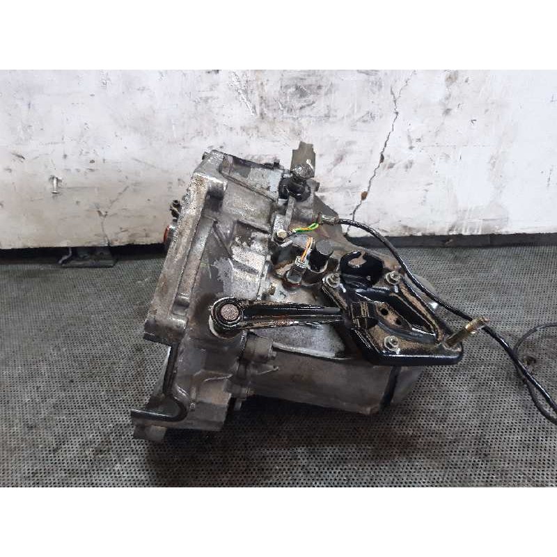 Recambio de caja cambios para citroën saxo 1.1 sx referencia OEM IAM 20CF03  