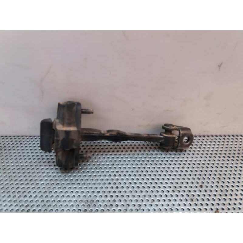 Recambio de retenedor puerta delantera derecha para ford fiesta (cb1) 1.4 tdci cat referencia OEM IAM   