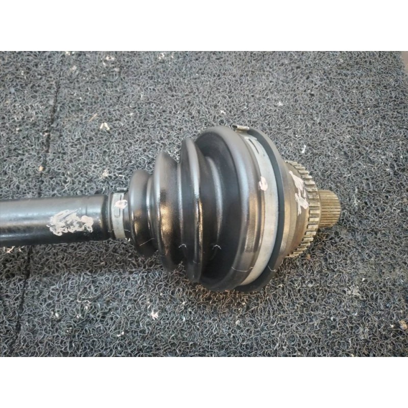 Recambio de transmision delantera izquierda para audi coupe (8b3) 2.8 v6 cat (aah) referencia OEM IAM  75050 3