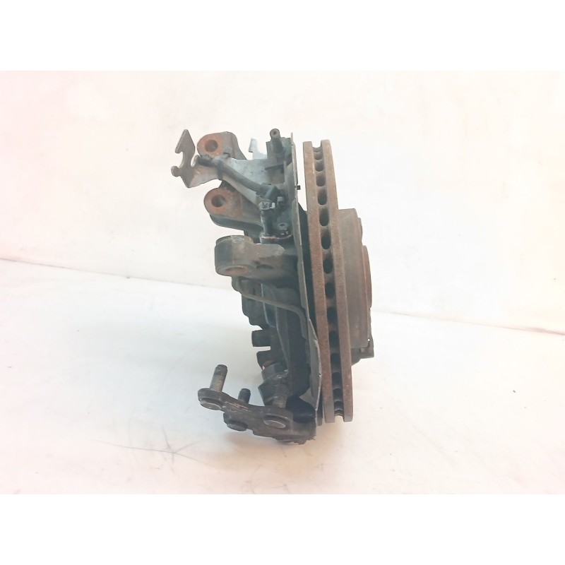 Recambio de mangueta delantera derecha para opel combo life expression referencia OEM IAM C3D  