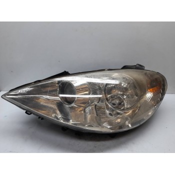 FARO IZQUIERDO 1494308080 
